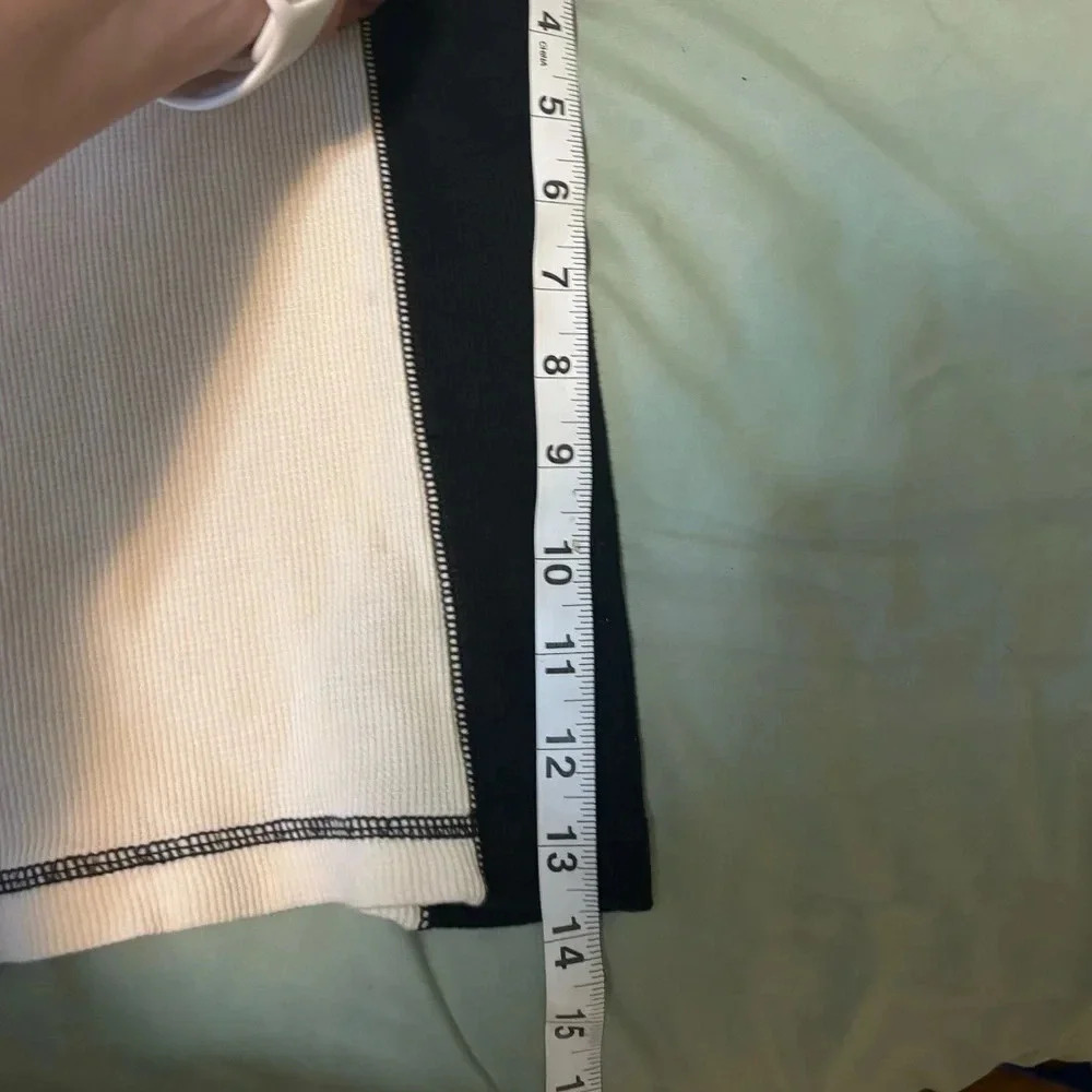 Ralph Lauren Sport Cream Quarter Zip. Made from thermal waffle material. Size PL - Picture 3 of 11